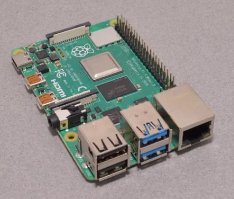 bitcoin blockchain node and lightning node on a raspberry pi